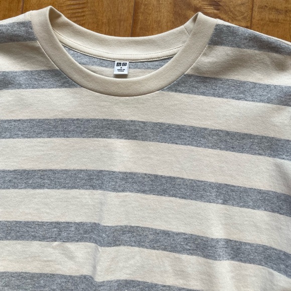 NWOT Uniqlo cotton crop striped T shirt top S - Picture 2 of 4